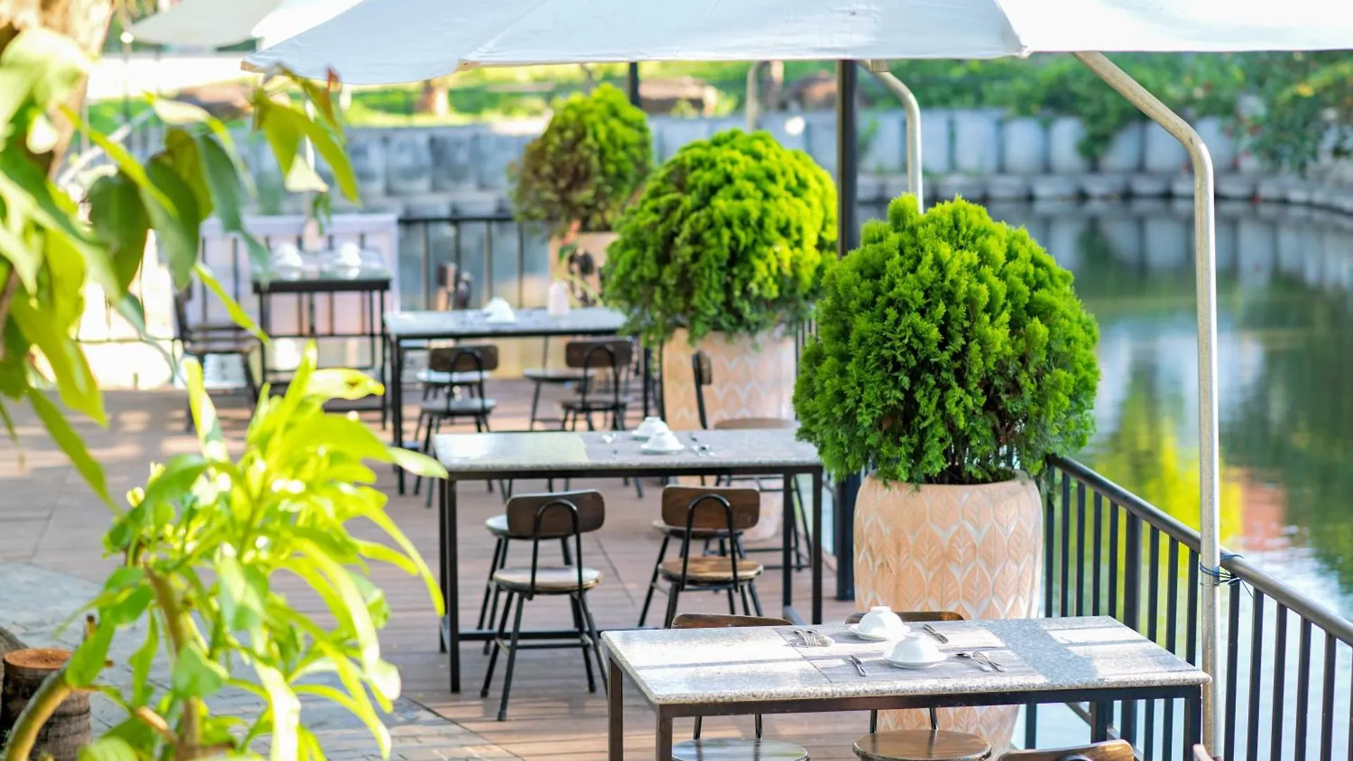 Mayci Boutique Hotel & Restaurant By Amber